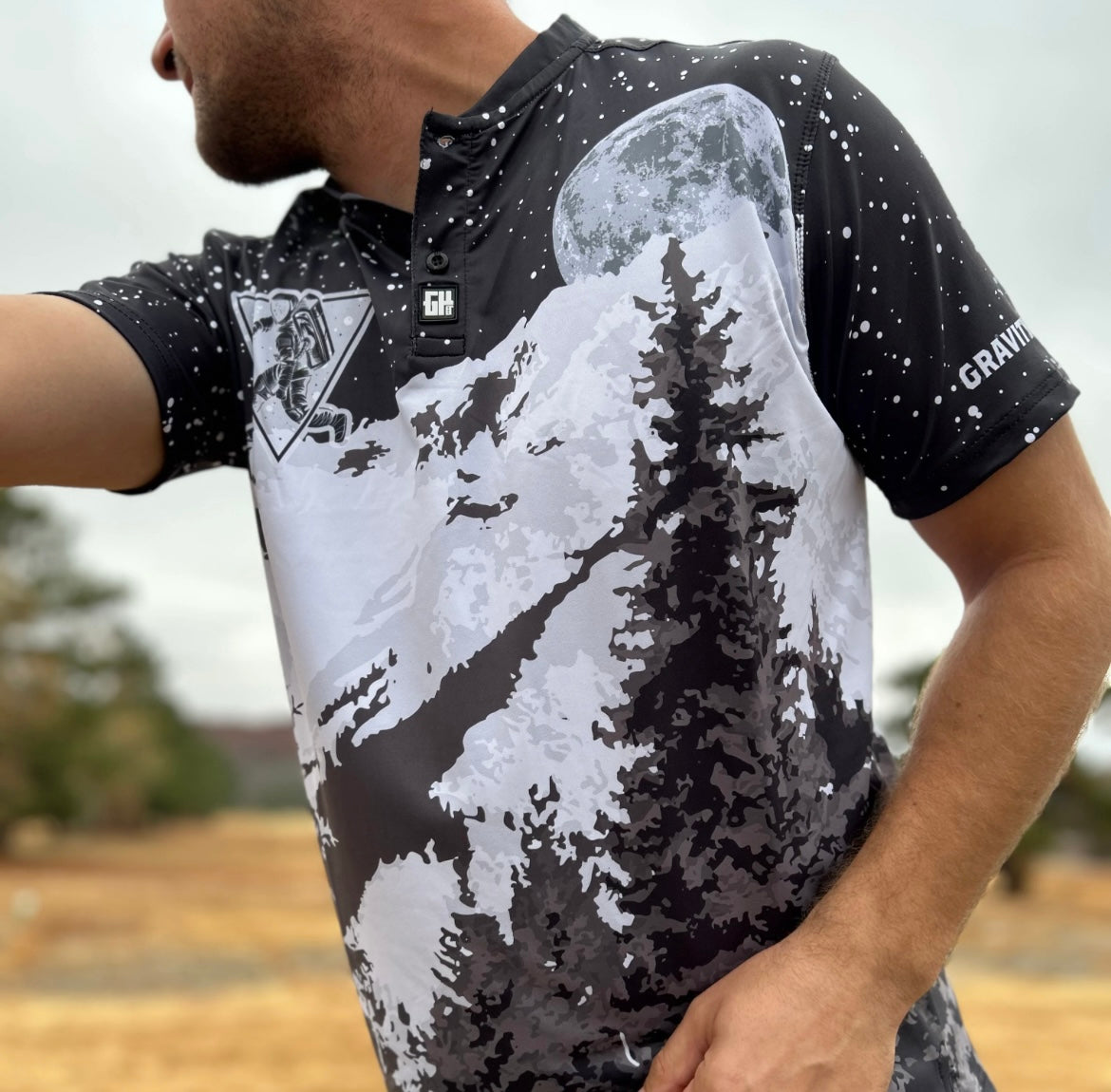 Apparel Gravity Disc Golf