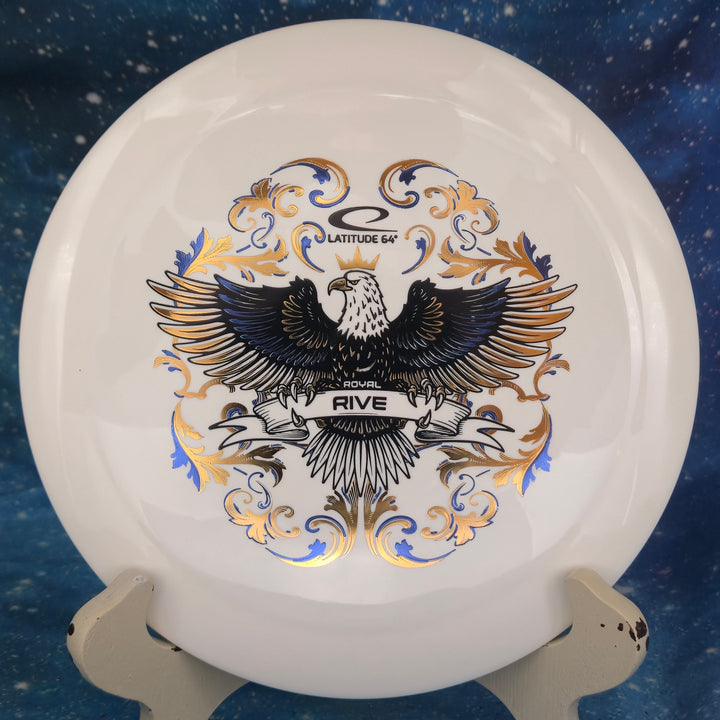 White disc golf disc overstable driver