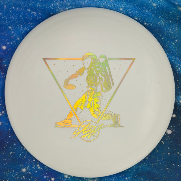 Discmania Discmania - FD - Glow D-Line - Alden Harris Throwing Astro disc golf disc photo Color/Weight/Stamp - Gravity Disc Golf