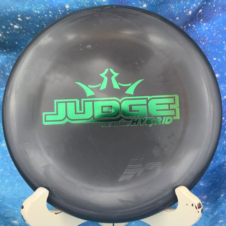 Dynamic Discs Dynamic Discs - Judge - Classic Hybrid disc golf disc photo Color/Weight/Stamp - Gravity Disc Golf