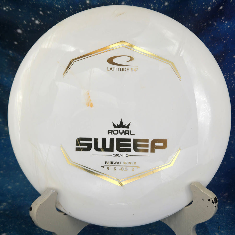 Pre-Owned - Latitude 64 - Sweep (Royal Grand)